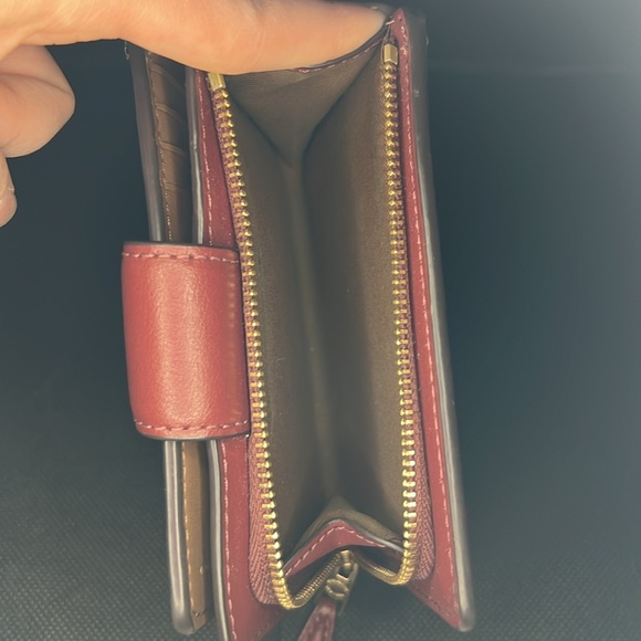 COACH Medium Corner Zip Wallet In Signature Canvas With Wildflower Print🌸 - Picture 7 of 7